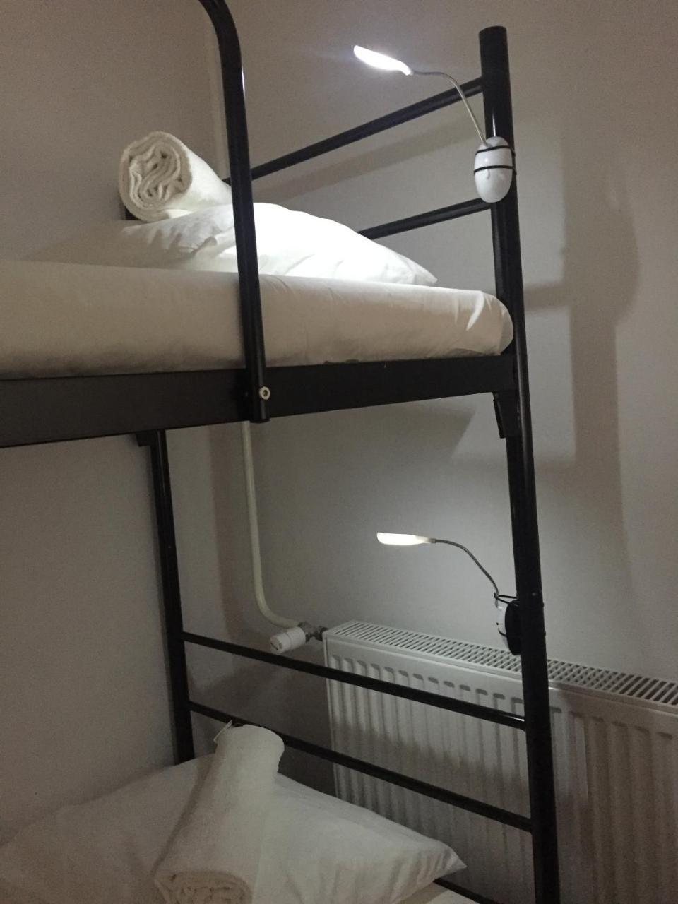 Boby Hostel *